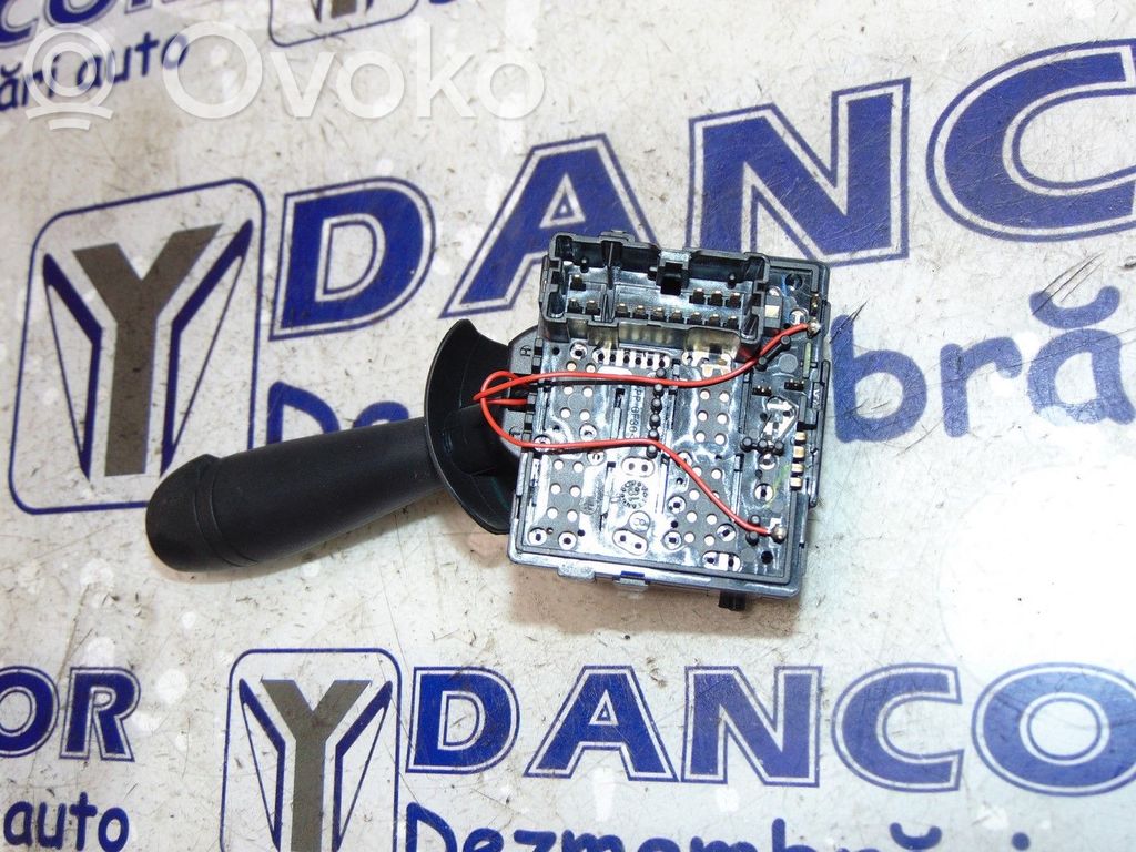 Wiper control stalk   E1109568