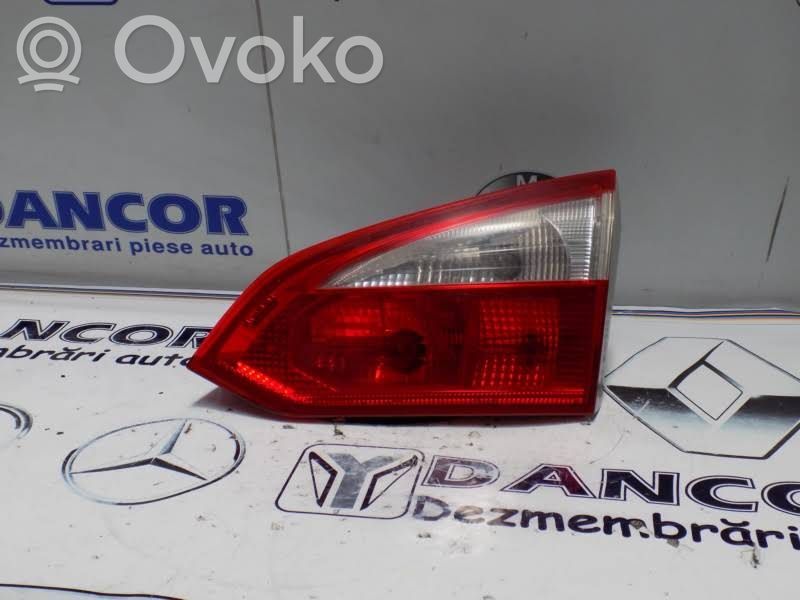 Ford Focus Takaluukun takavalot 