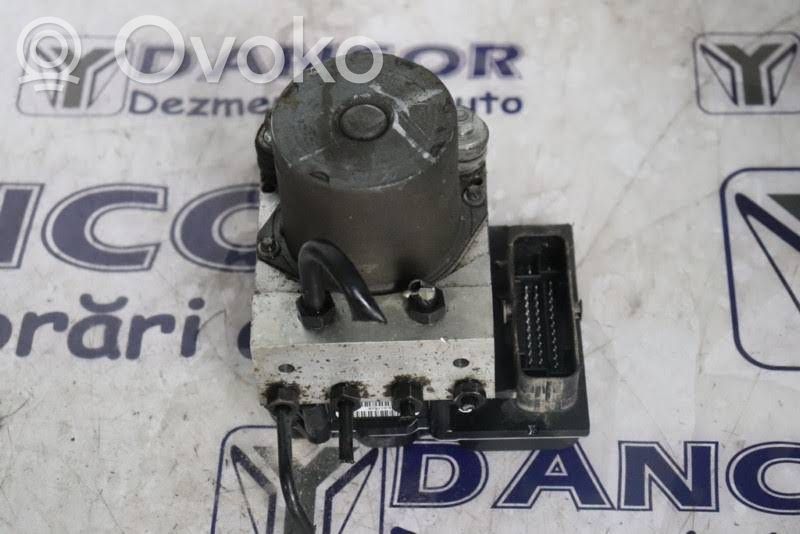 Audi A4 S4 B7 8E 8H ABS Pump 