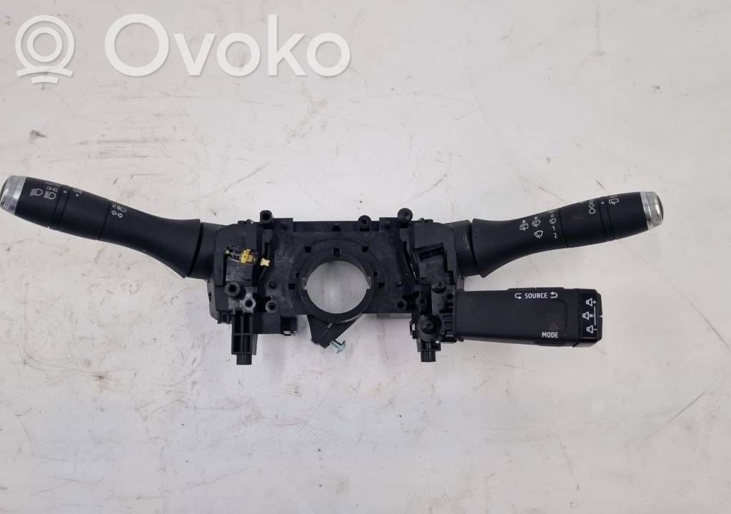Renault Clio V Interruptor/palanca de limpiador de luz de giro 