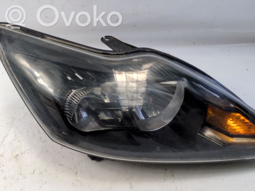 Ford Focus Priekšējais lukturis 