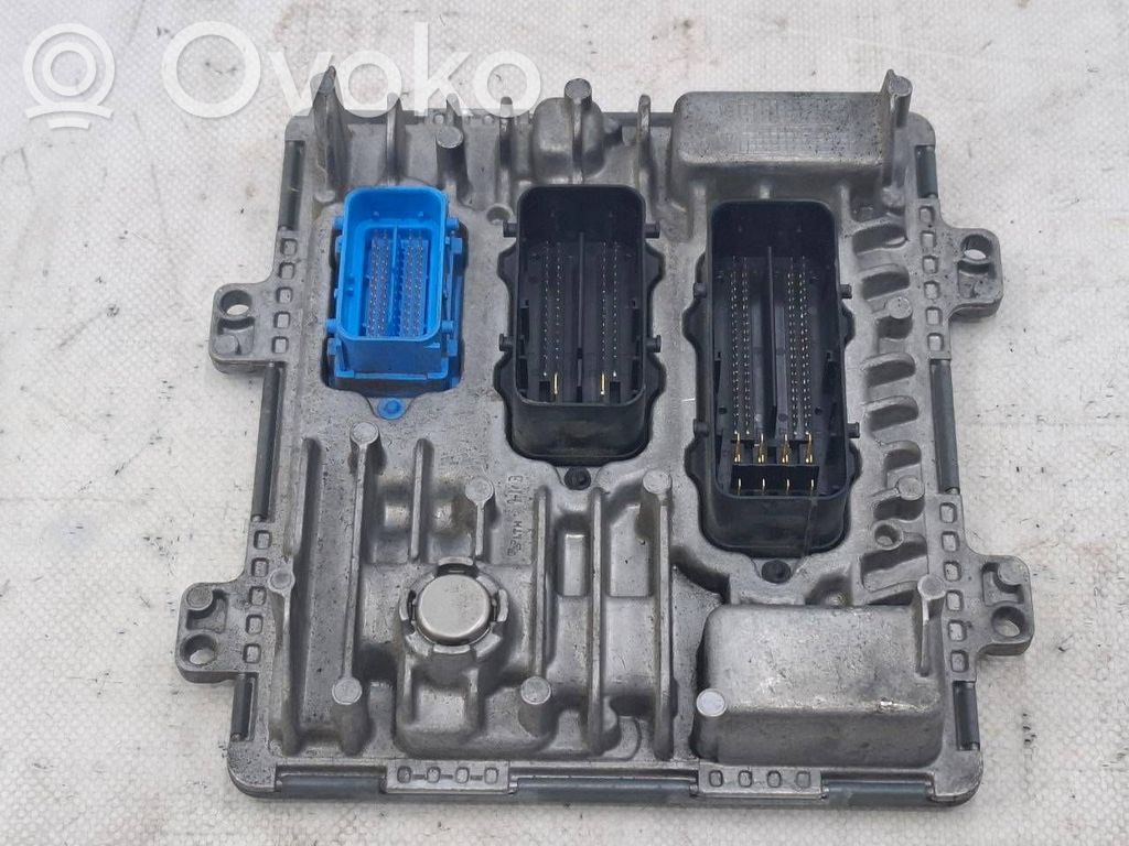 Opel Astra K Engine control unit/module 
