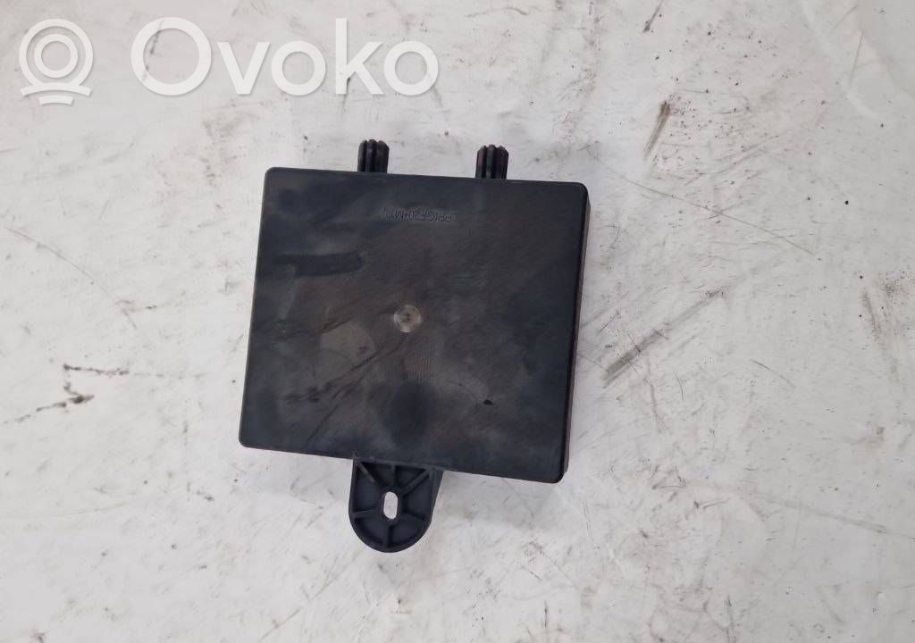 Renault Clio IV Kiti valdymo blokai/ moduliai 