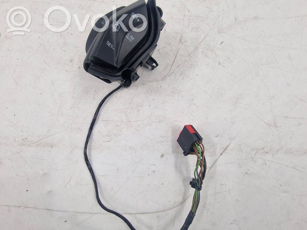 Ford Focus Tasten Schalter Multifunktionslenkrad 