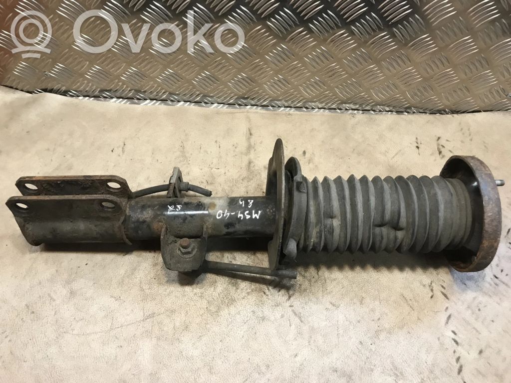 BMW X5 E53 Priekšpusē amortizators 
