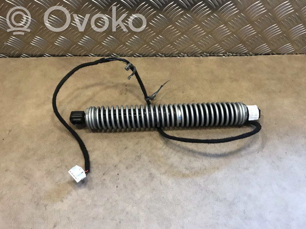 BMW 5 F10 F11 Amortyzator klapy tylnej bagażnika 