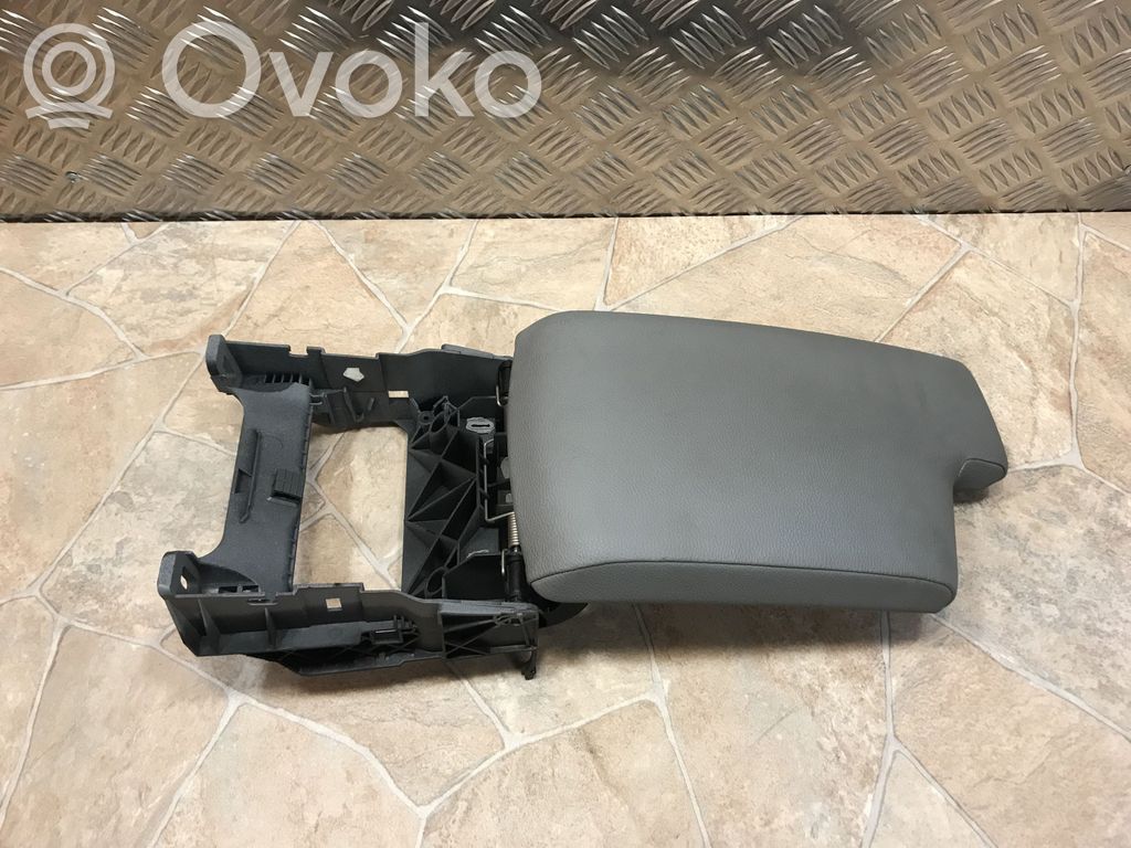 BMW 3 E90 E91 Подлокотник 
