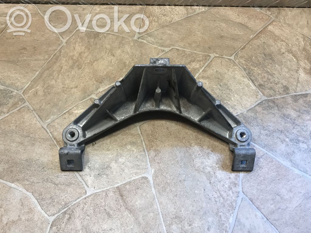 BMW X5 E70 Other engine bay part 