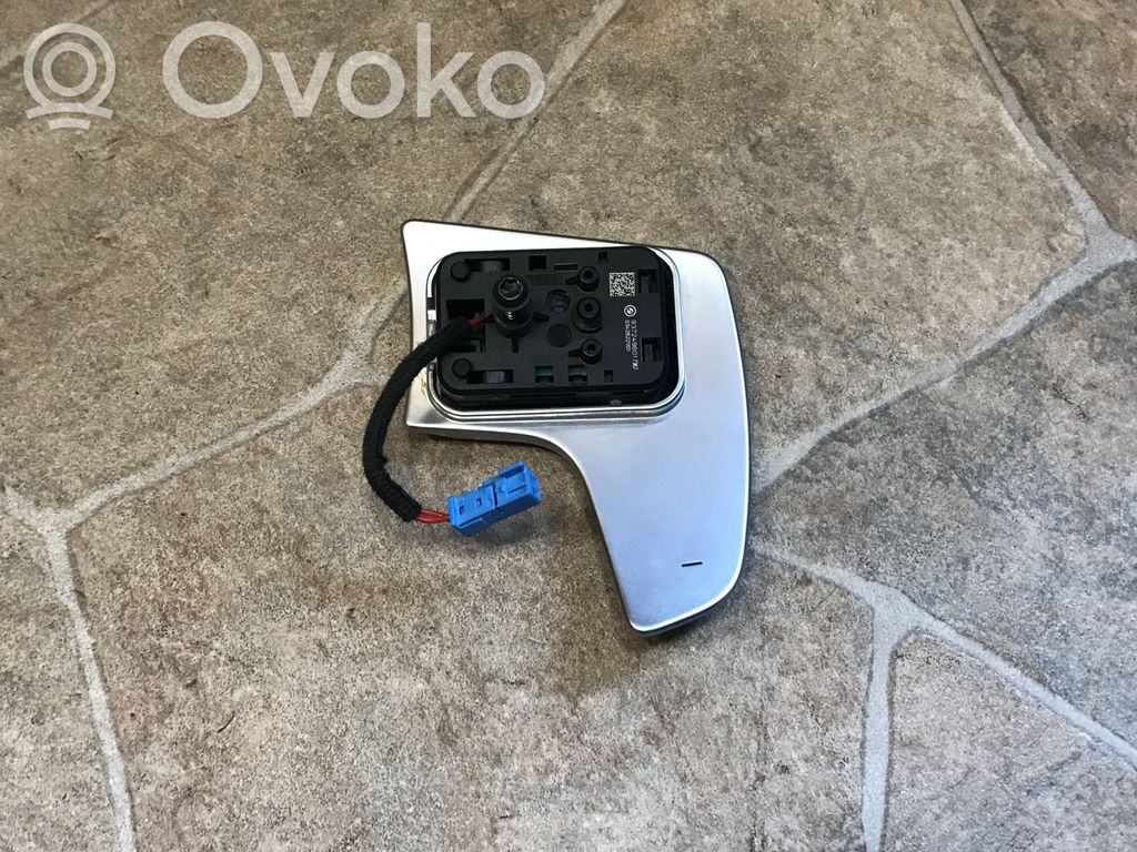 Przełącznik / Przycisk kierownicy   937249601