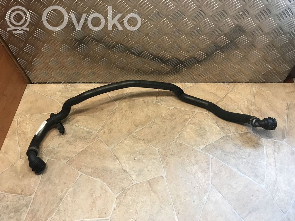 BMW 3 E90 E91 Engine coolant pipe/hose 