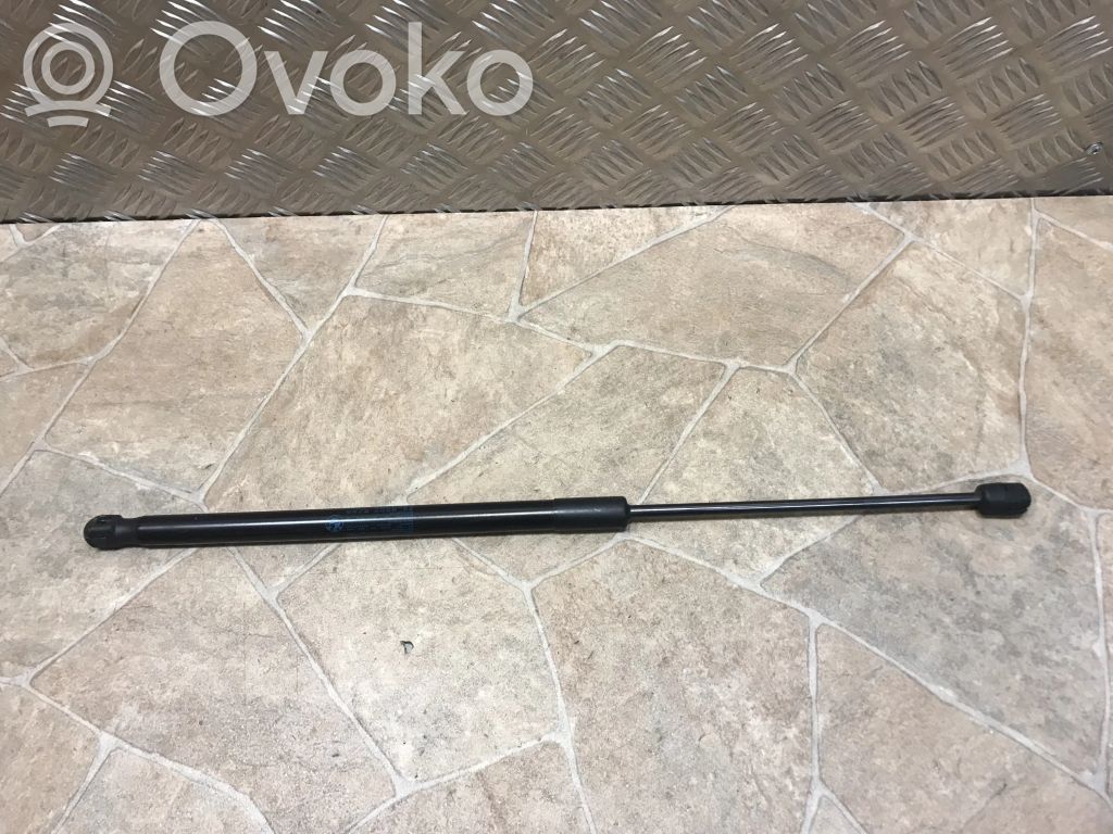 BMW 3 E90 E91 Tailgate/trunk strut/damper 