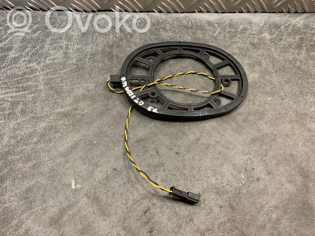 BMW 7 E65 E66 Beraktės sistemos antena 