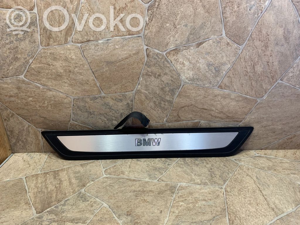 BMW 7 F01 F02 F03 F04 Listwa progowa przednia 