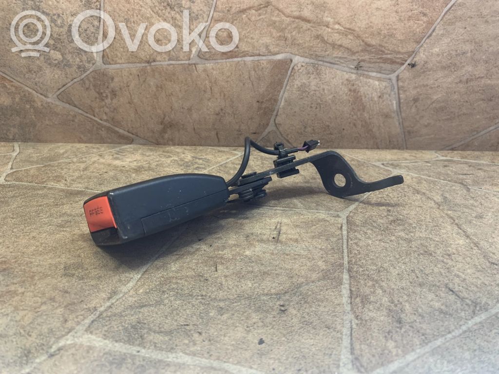 BMW 5 G30 G31 G38 Klamra tylnego pasa bezpieczeństwa 