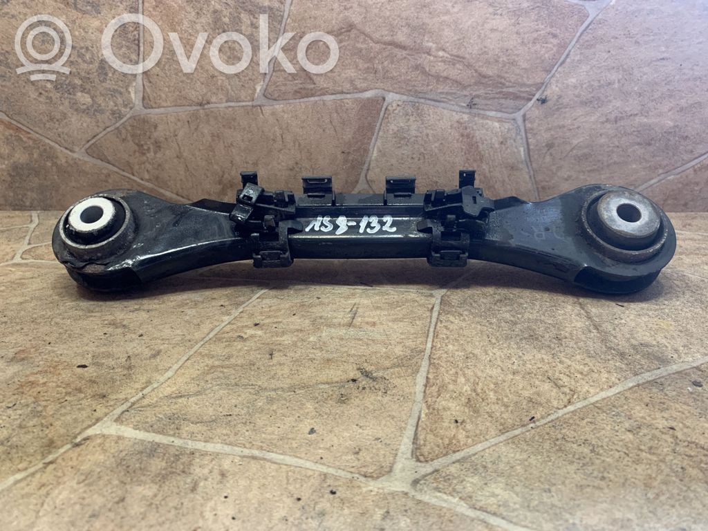 BMW 1 F20 F21 Querlenker Achsschenkel hinten 