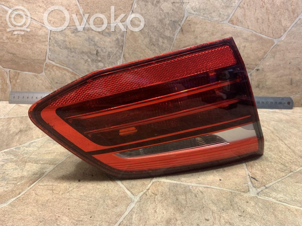 BMW 2 F45 Lampy tylnej klapy bagażnika 