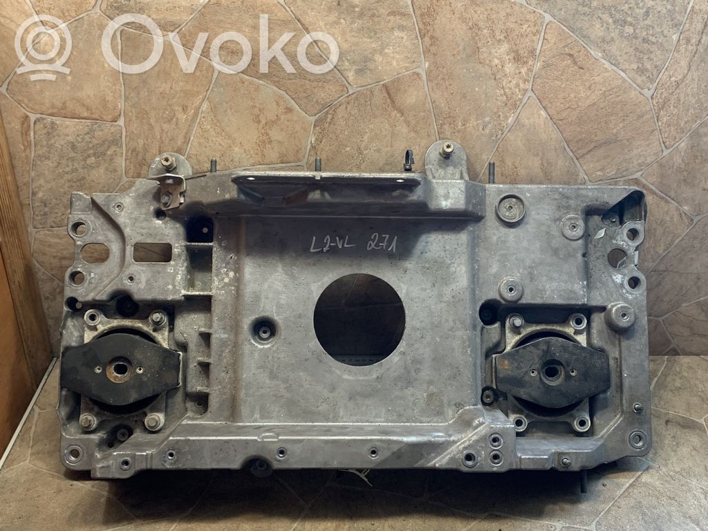 Jaguar I-Pace Engine mounting bracket 