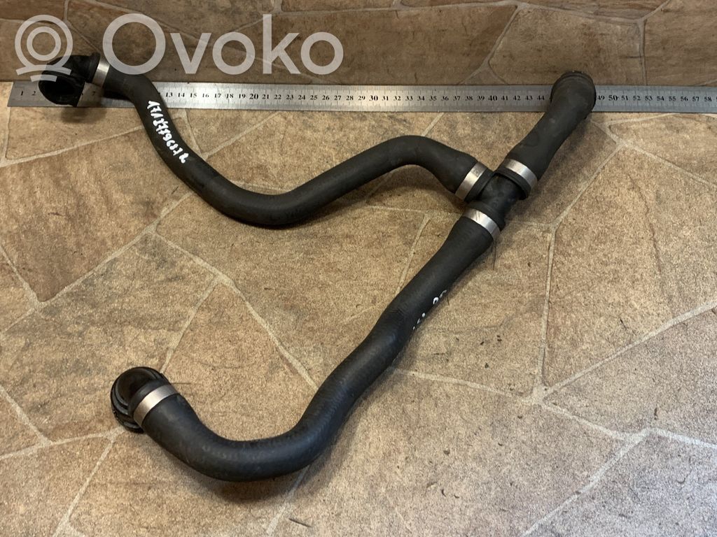 BMW 1 E81 E87 Engine coolant pipe/hose 