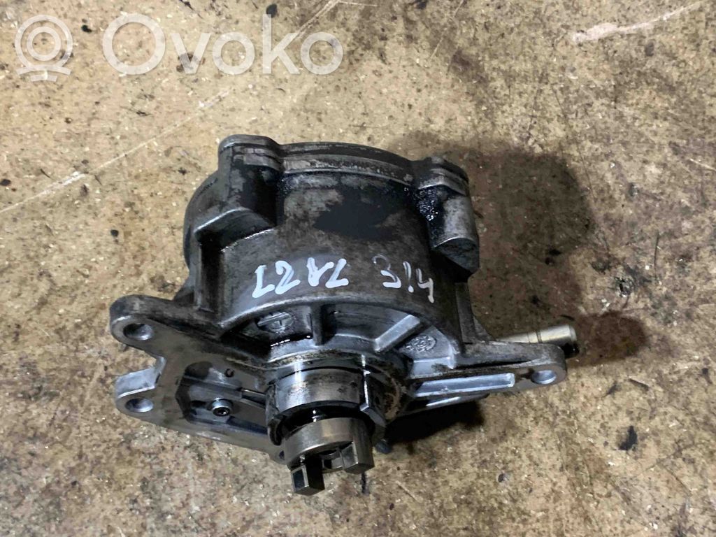 Mercedes-Benz ML W164 Vacuum pump 