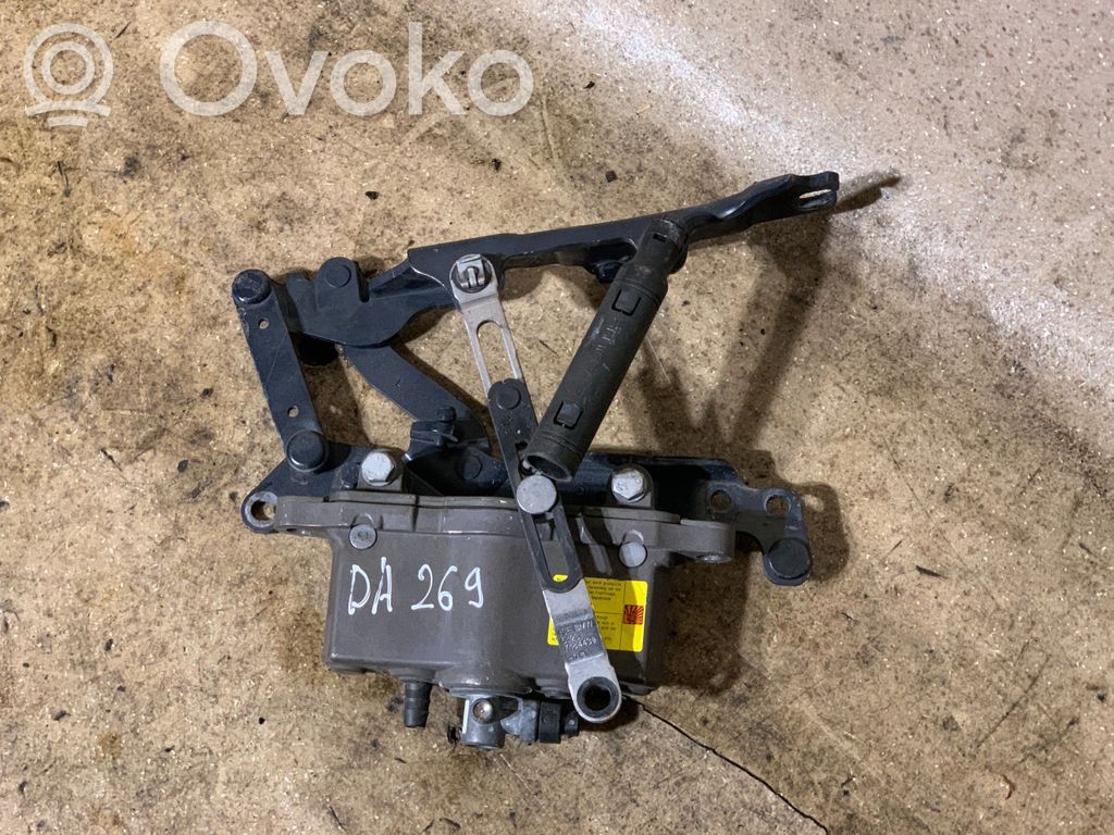 BMW 5 F10 F11 Actionneur piéton de capot 