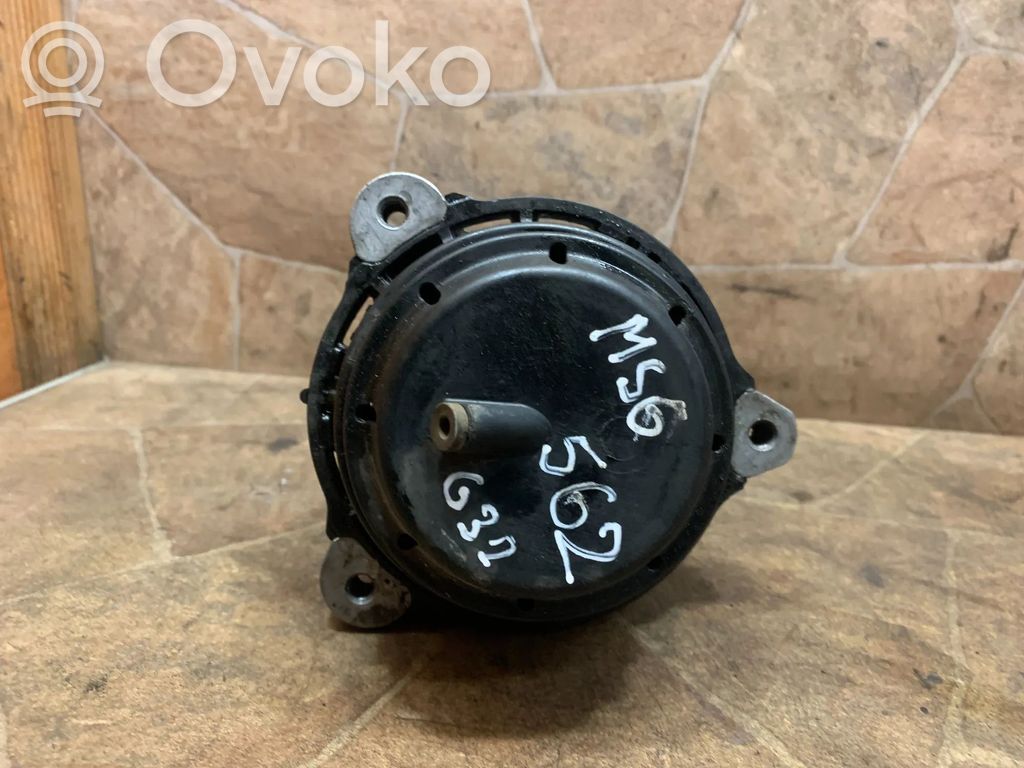 BMW 6 G32 Gran Turismo Engine mount bracket 