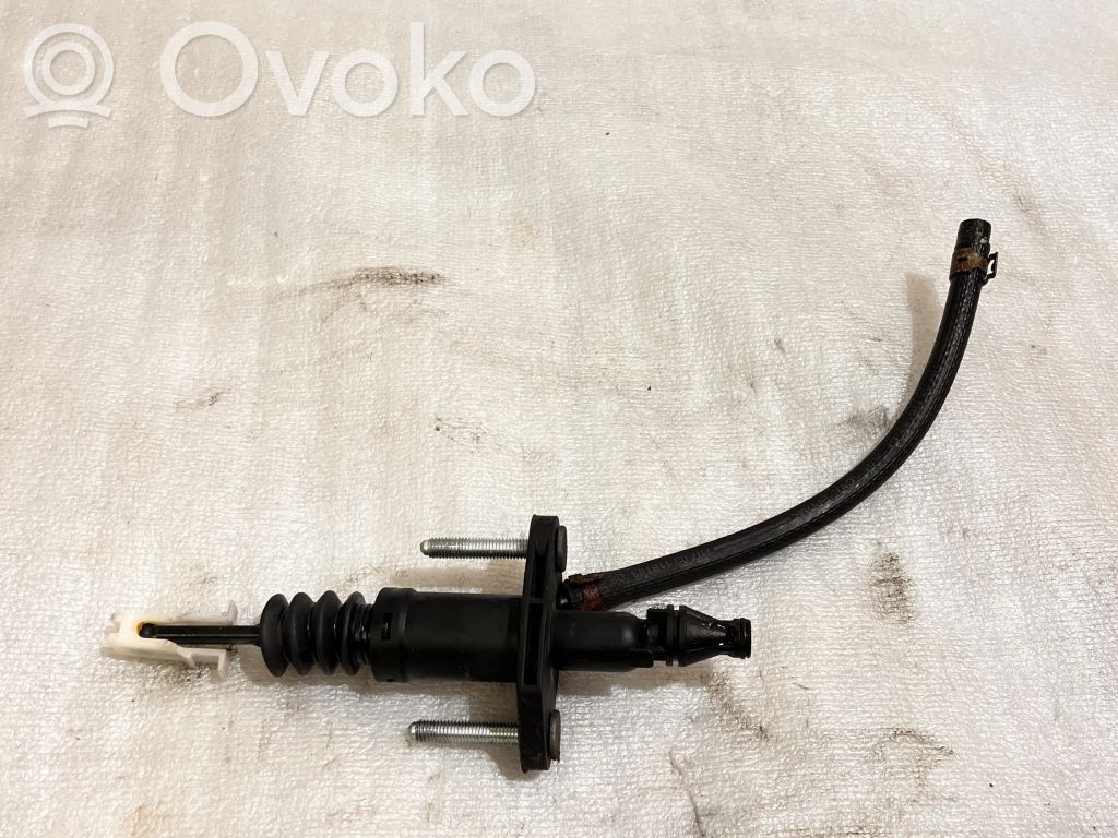 Saab 9-3 Ver2 Kytkimen pääsylinteri 