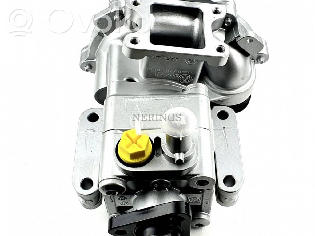 BMW 3 E46 Power steering pump 