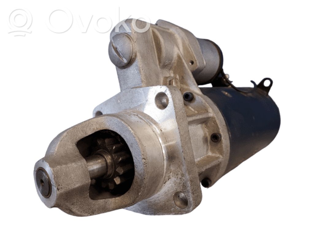 Starteris   S3047,0028115085,0028115088,0028115089,10688,10688P,10983,10983K,10983P,1516791R,203011,22715,28115085,28115089,301706,3EFFE,436095,438283,450469,455509,48986,48994,5000296466,5000785288,5000790629,5000791383,5000793515,5001014193,5001014196,5001014218,5001014227,5001824629,5001853707,5001853710,5010050904,5010096027,5010149814,5010217533,5010306777,5010306910,5010480434,5010480435,5010508379,503135296,571503124000,5830000132,5830000632,630002124,AINDE,AS5003,BOSCH,CASCO,CEVAM,CST15603AS,CST15603GS,CST15608RS,EAA,EAI,ELSTOCK,ERA,FRIESEN,HCPARTS,HELLA,KUHNER,LAUBER,LRS00641,LUCAS,M009T60371,M009T60671,M009T60672,M9T60371,M9T60671,M9T60672,PRESTOLITE,S102769,SA3012,SIOM,ST02489,VALEO,WG2471033,WOODAUTO