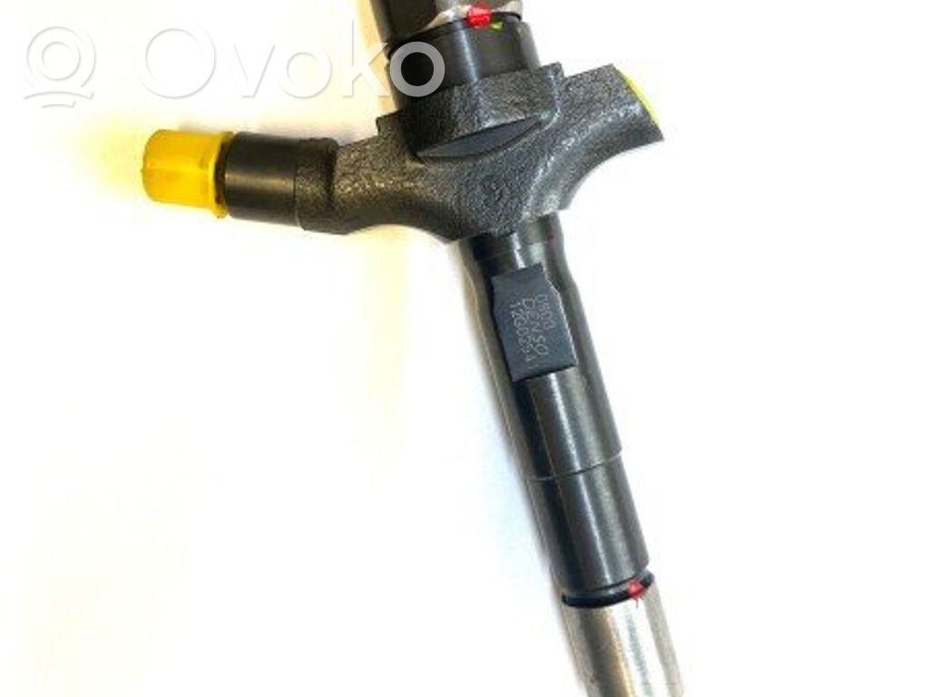 Opel Vectra C Inyector de combustible 
