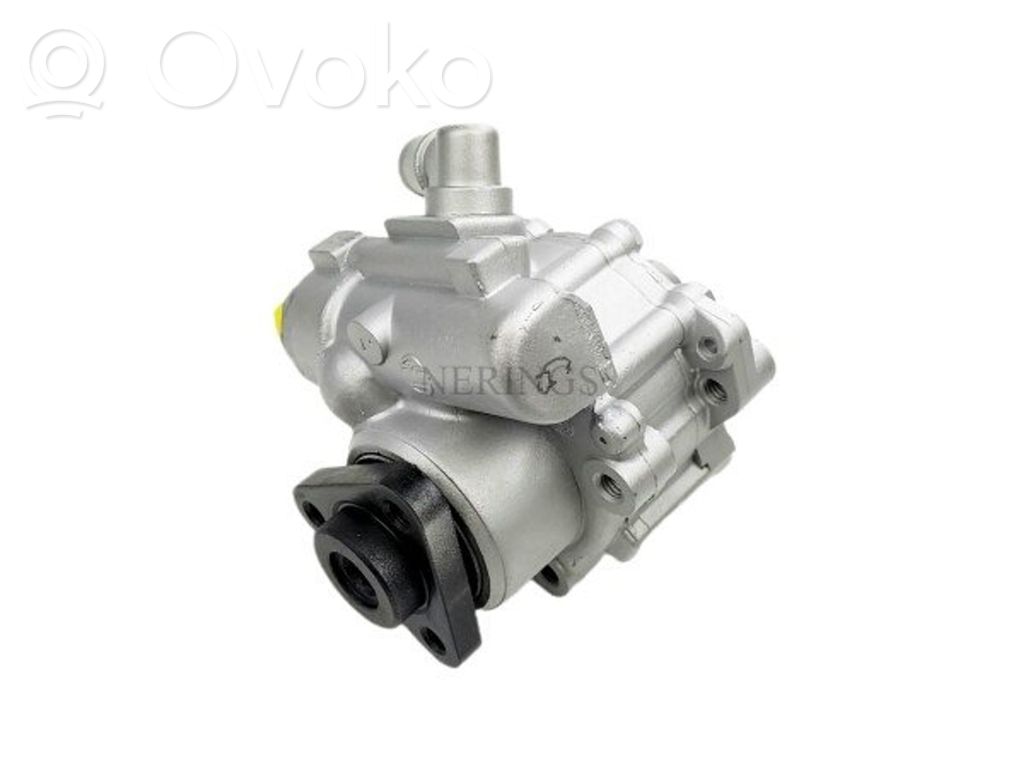 Audi A4 S4 B5 8D Vairo stiprintuvo siurblys 
