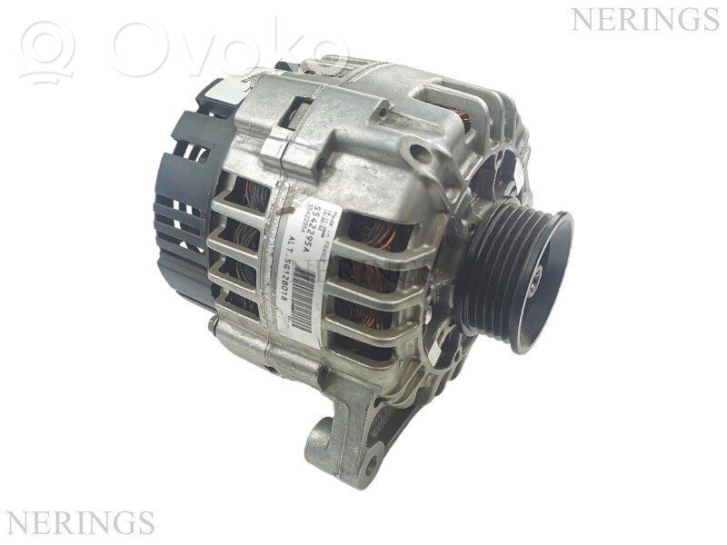 Audi A4 S4 B5 8D Ģenerators 