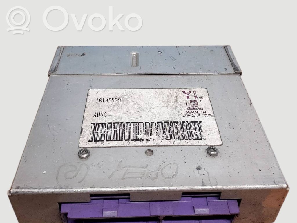 Opel Kadett E Variklio valdymo blokas 