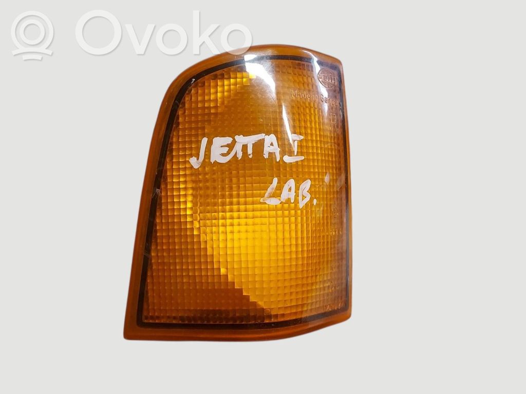 Volkswagen Jetta I Front indicator light 