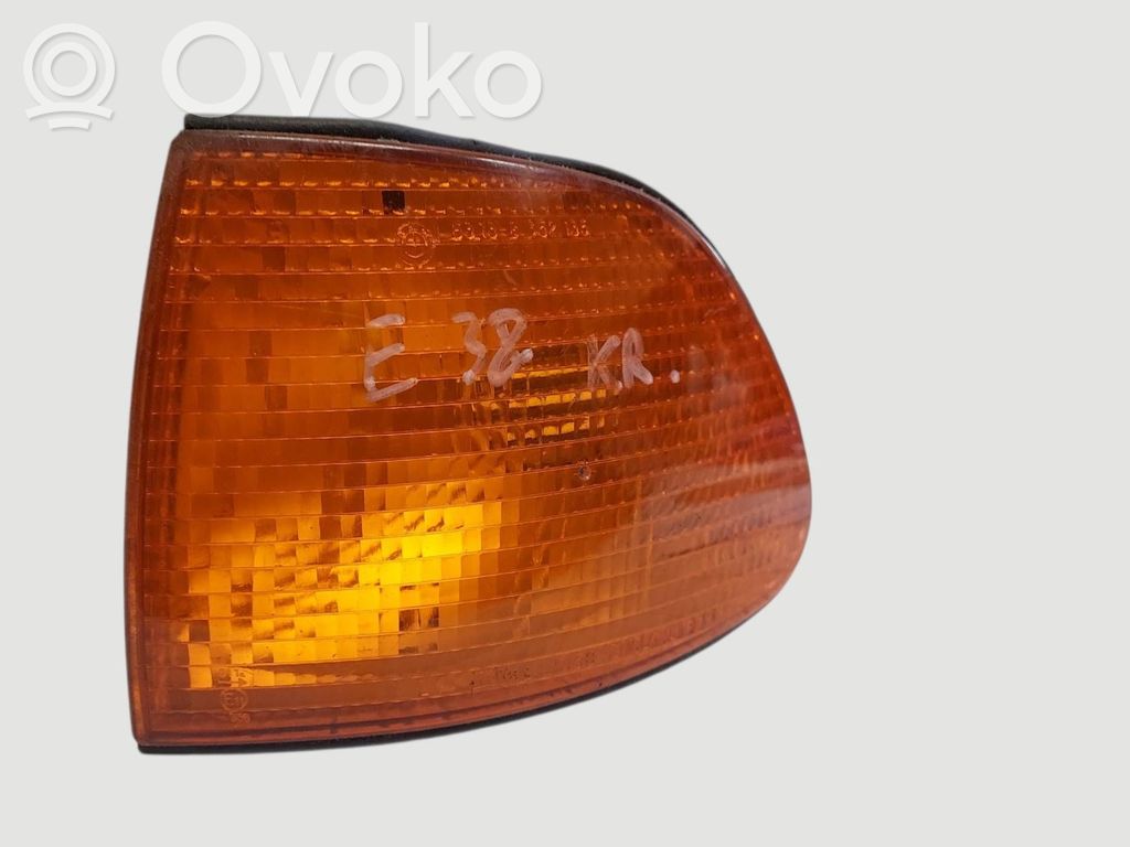 Etusuuntavilkku   63138352135