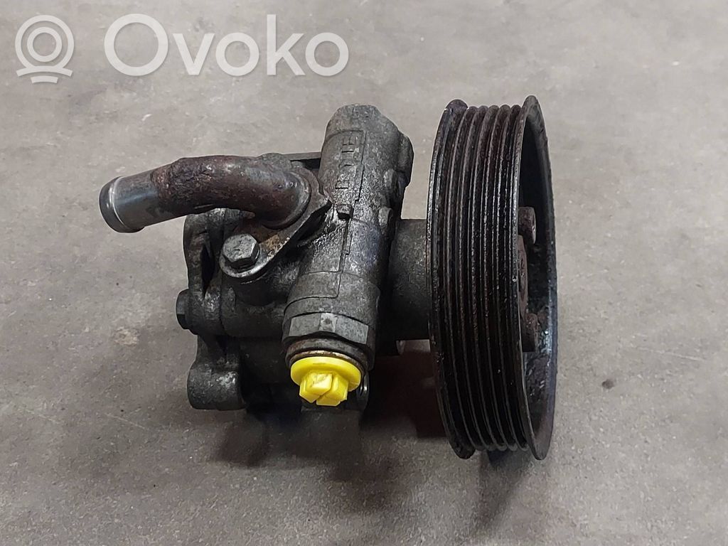 Audi A3 S3 8L Bomba de dirección hidráulica 