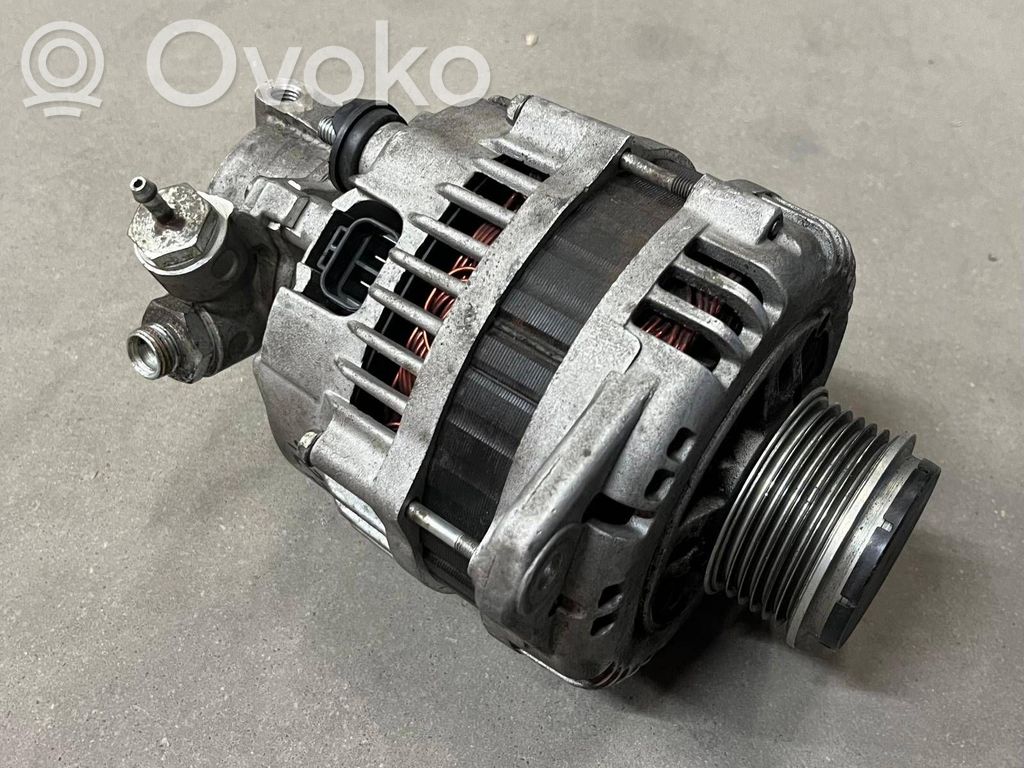Opel Astra H Ģenerators 