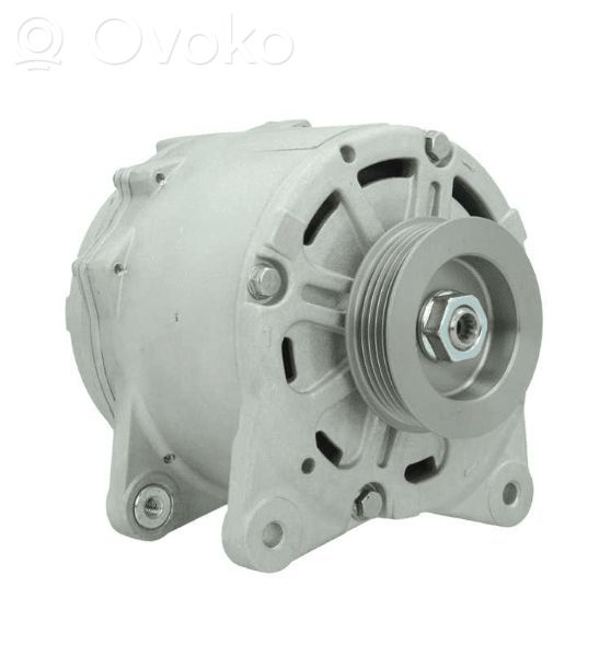 Audi A5 8T 8F Generatore/alternatore 