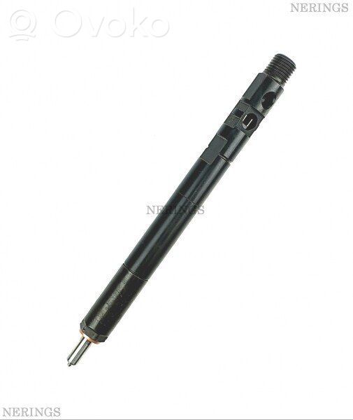 Mercedes-Benz C W204 Fuel injector 