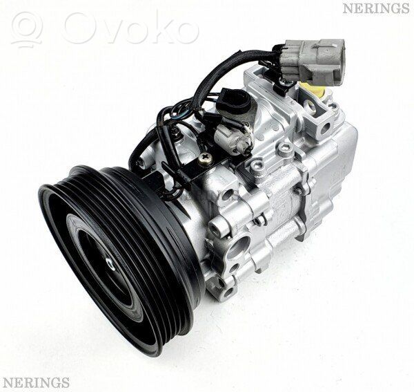 Toyota Corolla Verso E121 Air conditioning (A/C) compressor (pump) 
