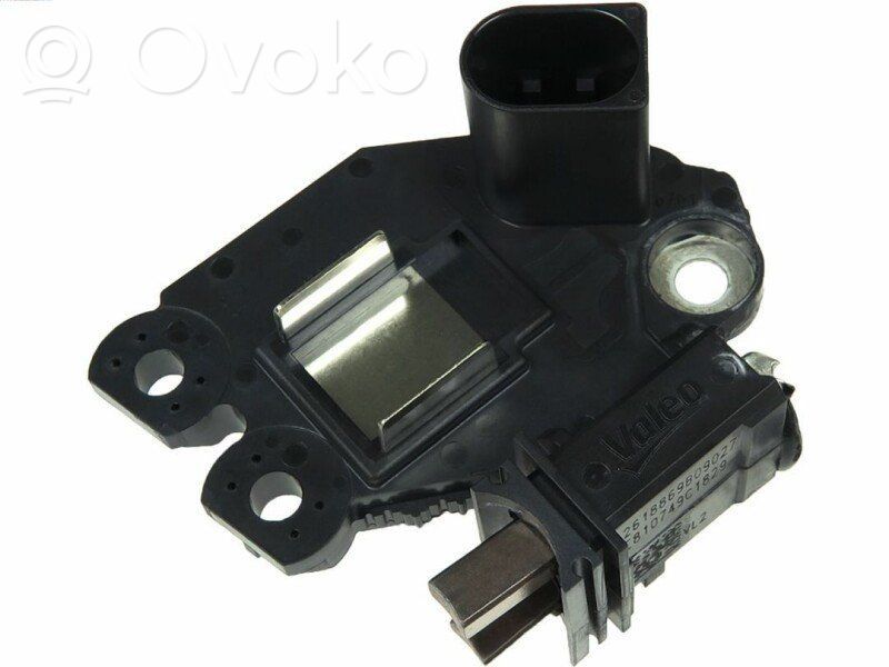 Volkswagen Touareg II Generator/alternator part 