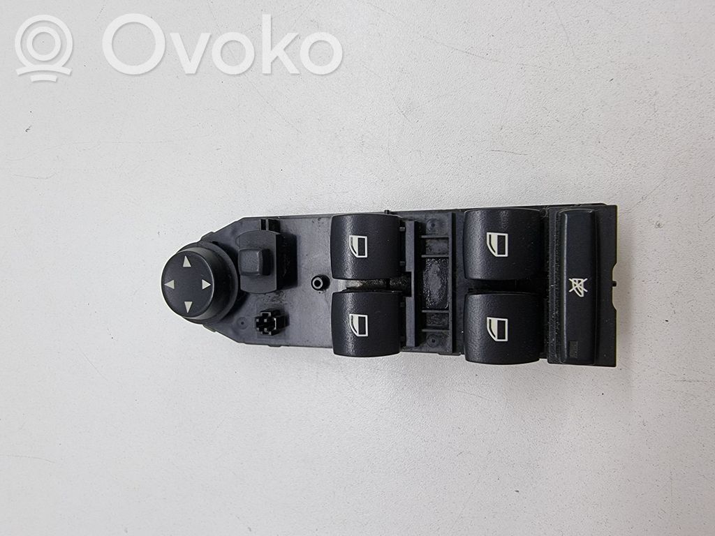 BMW 5 E60 E61 Electric window control switch 