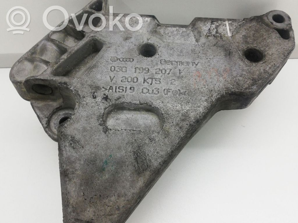 Volkswagen PASSAT B6 Engine mounting bracket 