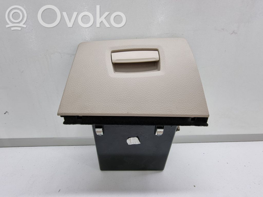 BMW 5 F10 F11 Schowek deski rozdzielczej 