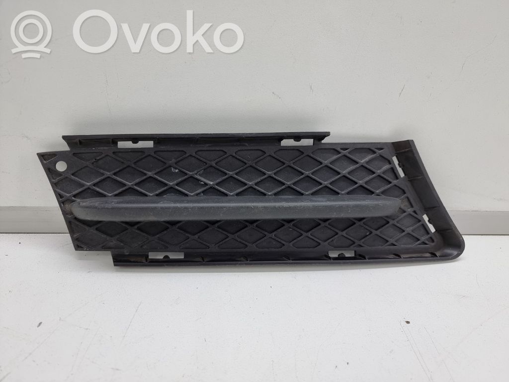 BMW 3 E90 E91 Grille inférieure de pare-chocs avant 