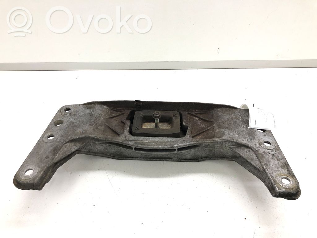BMW 5 E60 E61 Vaihdelaatikon kannake 