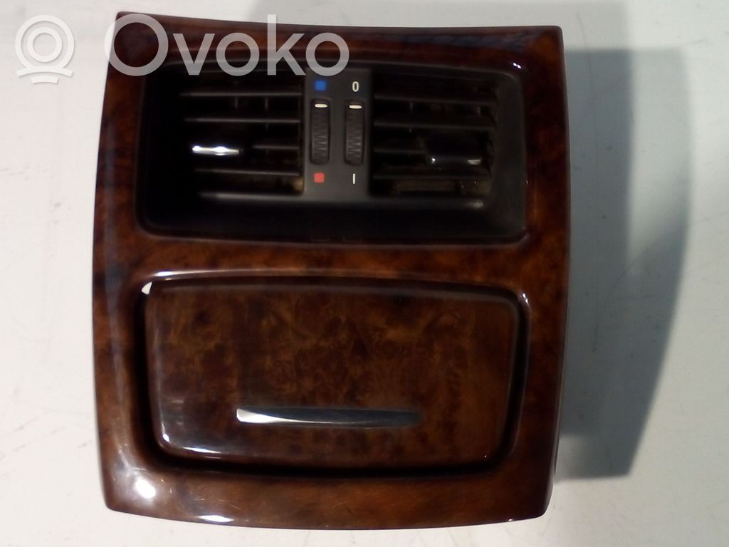 Salono oro latakas (-ai)   7129556,7129556,7129556