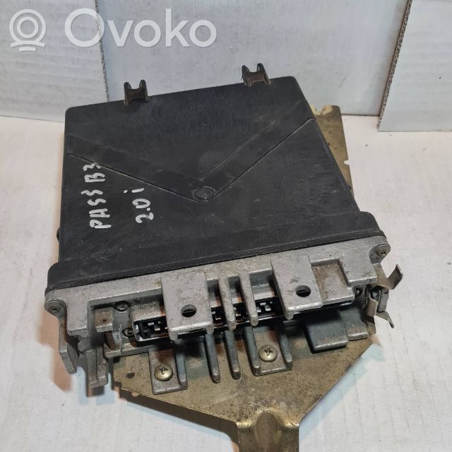 Volkswagen PASSAT B3 Engine control unit/module 
