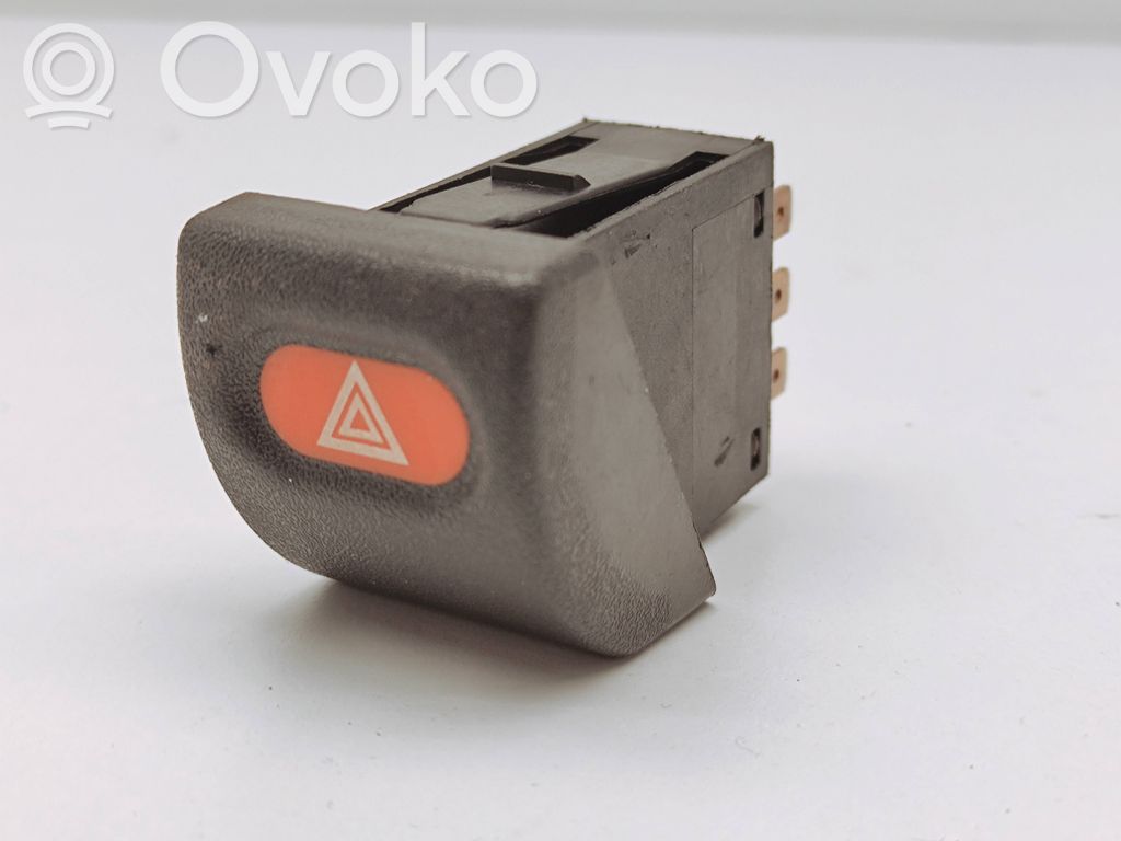 Opel Vectra B Avarinių žibintų jungtukas 