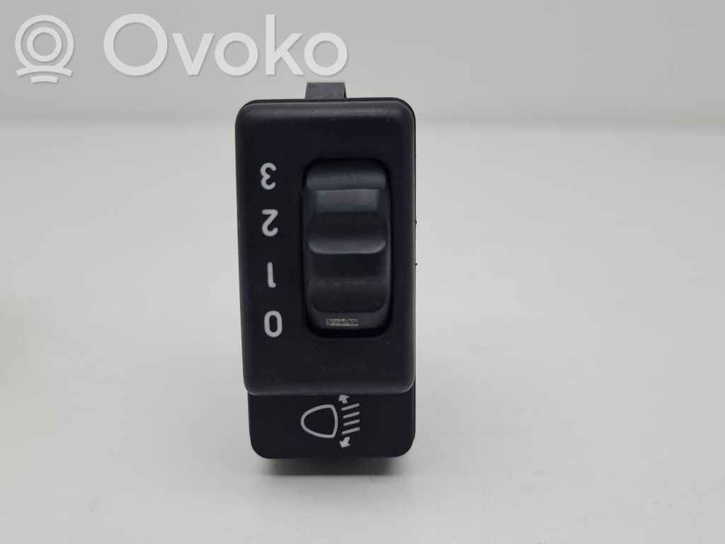 Headlight level height control switch   90270514,90346276,90320611
