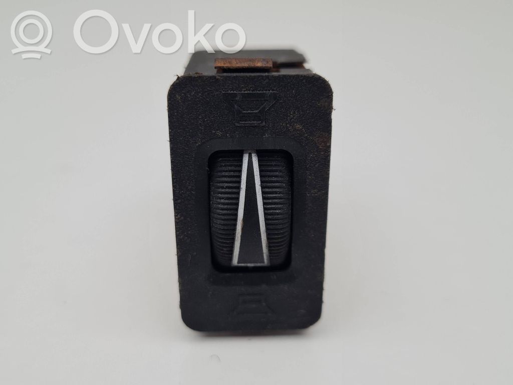 BMW 5 E28 Sound control switch 